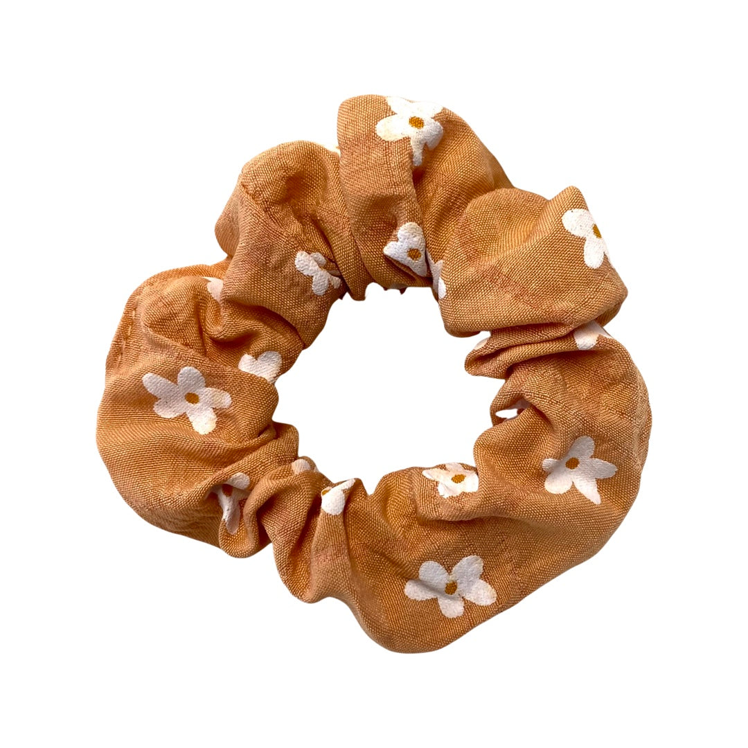 Daisy Scrunchie