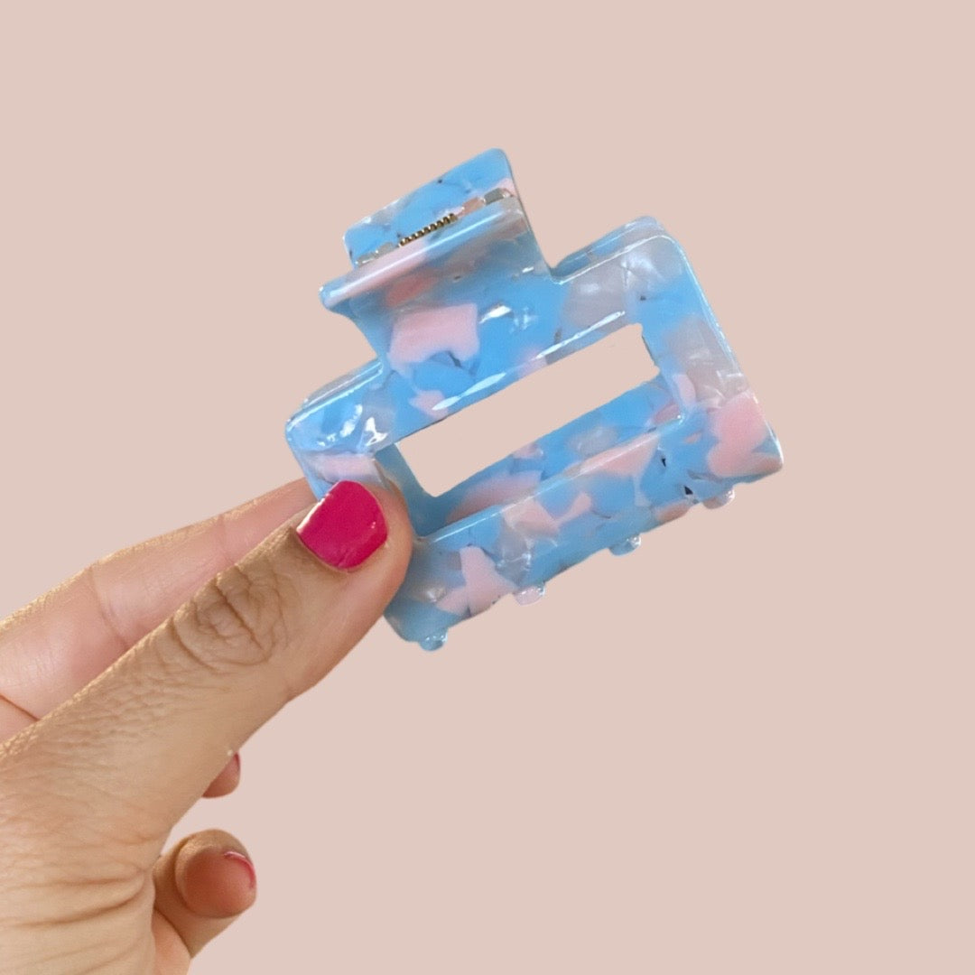 Speckled Blue Hair Claw