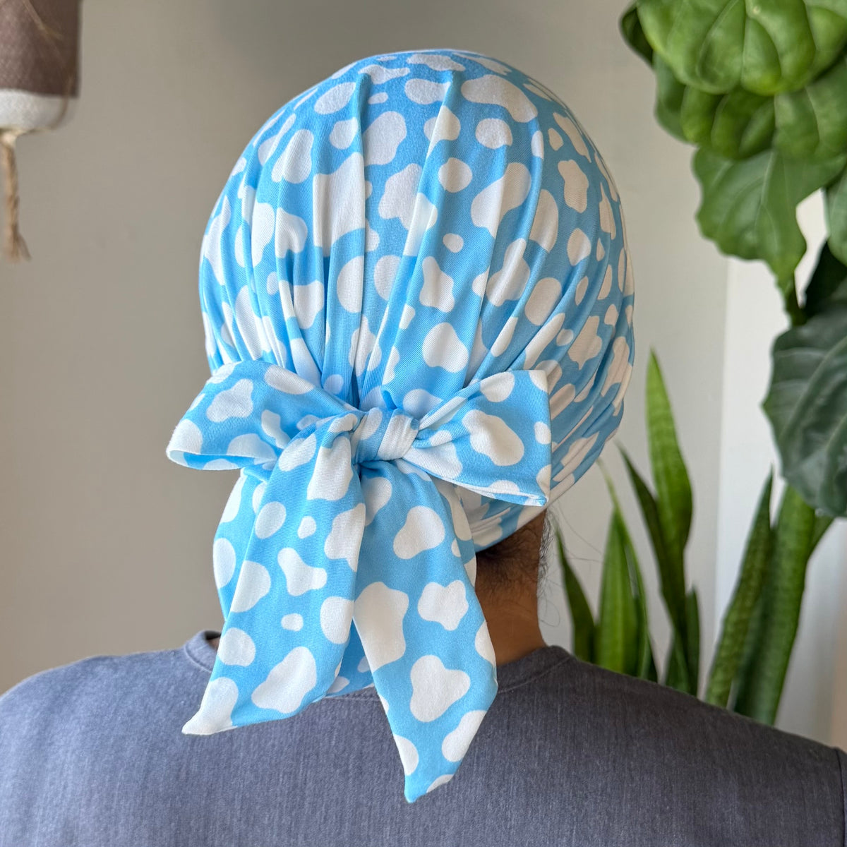 Spotted Blue Sky Modern Scrub Cap l