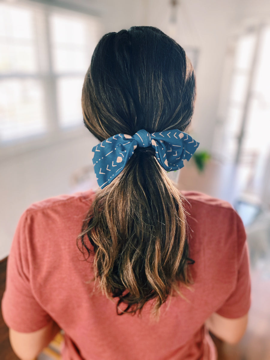 Heather Grey Knot Hair Tie